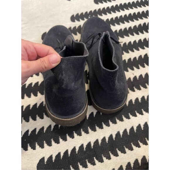 Clarks‎ Originals 10 1/2 Blue Suede Desert Boots Beeswax Crepe Soles Ankle - Picture 4 of 6